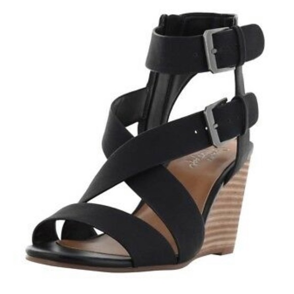 Crown Vintage Lillee Wedge Sandal - Picture 2 of 8
